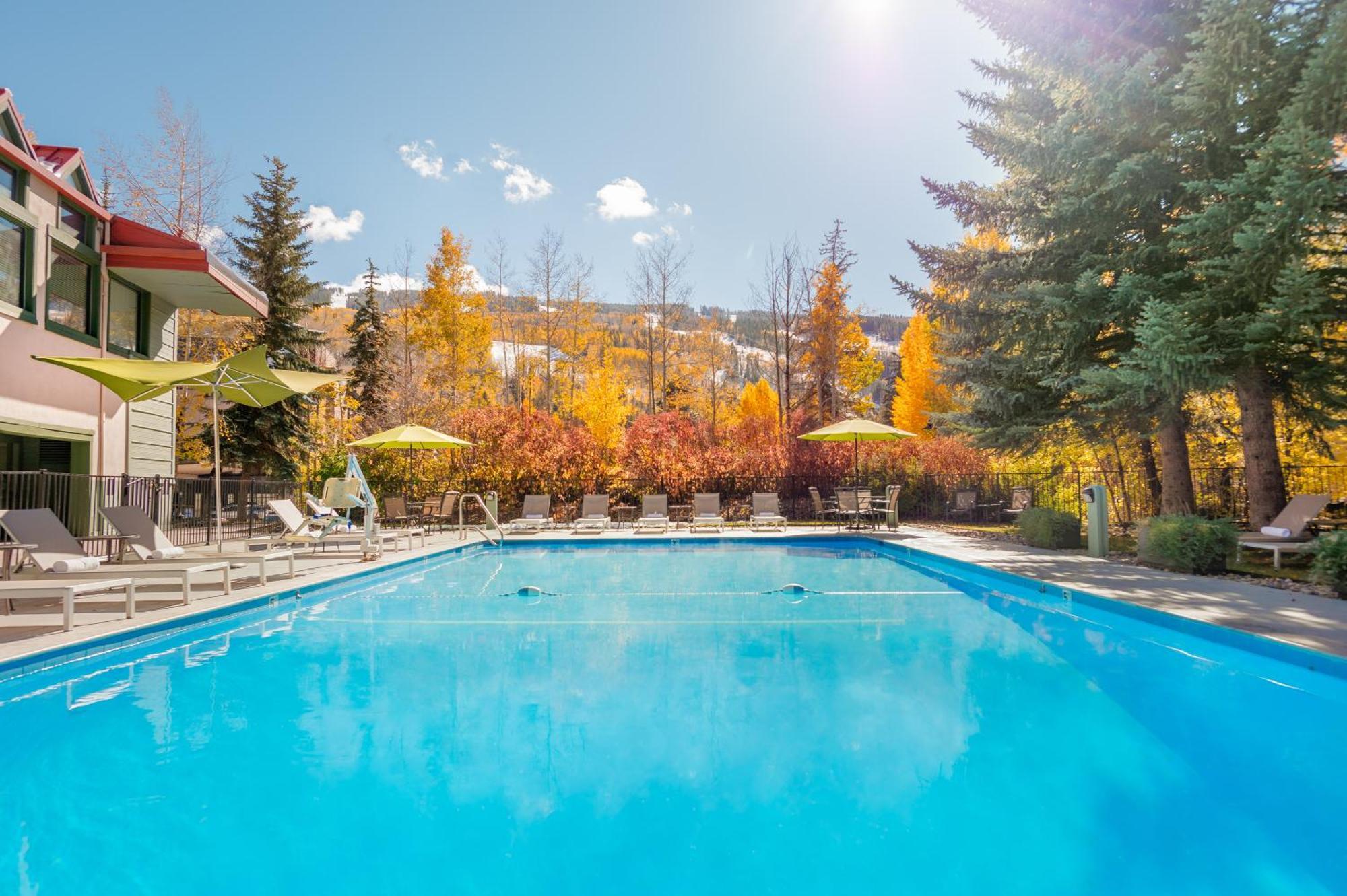 Evergreen Lodge At Vail Esterno foto